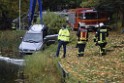 Einsatz BF Koeln PKW im See Koeln Esch P118